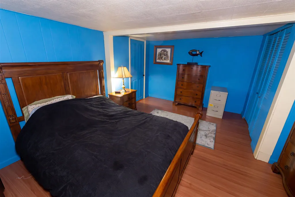 78 Silver Lake Road Hollis NH 03049