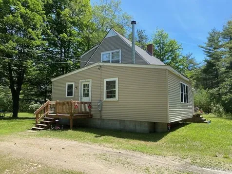 378 Parker Mountain Road Barrington NH 03825