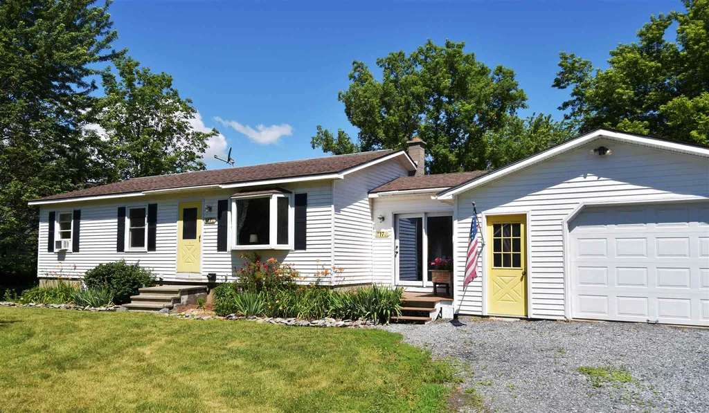 17 Sunset Drive Vergennes VT 05491