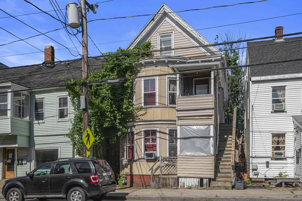 55 Green Street Somersworth NH 03878