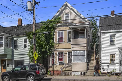 55 Green Street Somersworth NH 03878