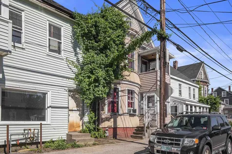 55 Green Street Somersworth NH 03878