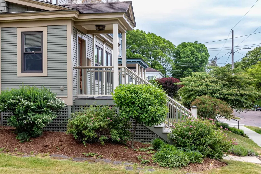 374 South Union Street Burlington VT 05401