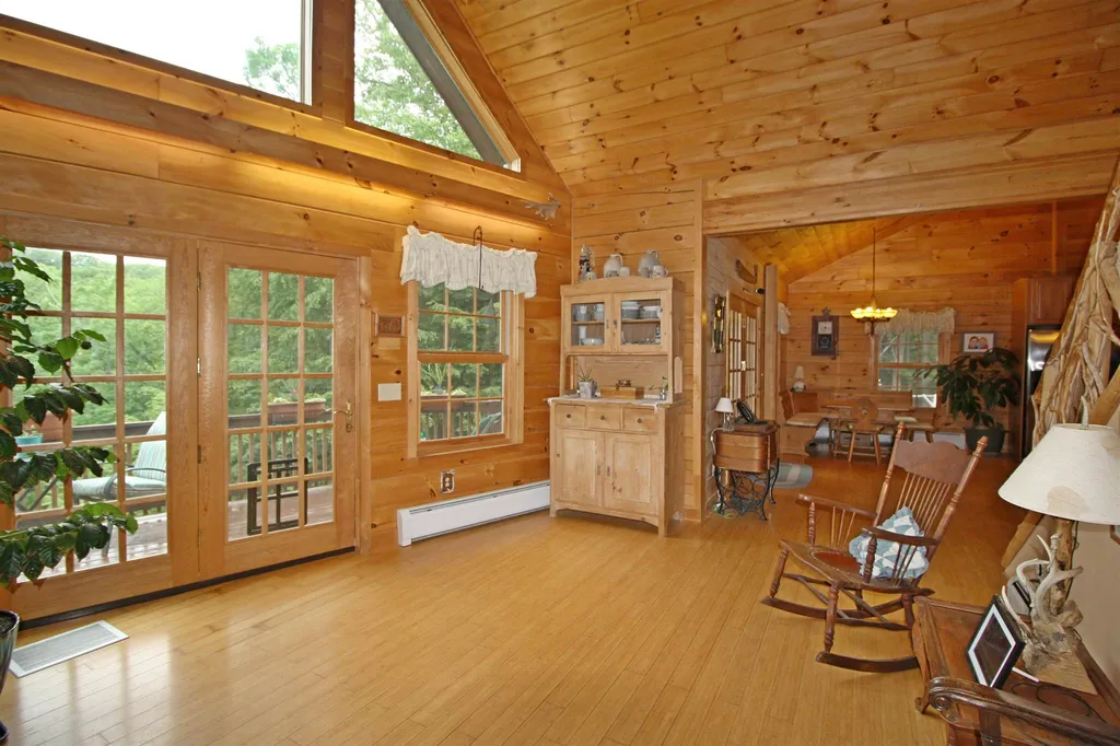 59 Partridge Trail Leicester VT 05733