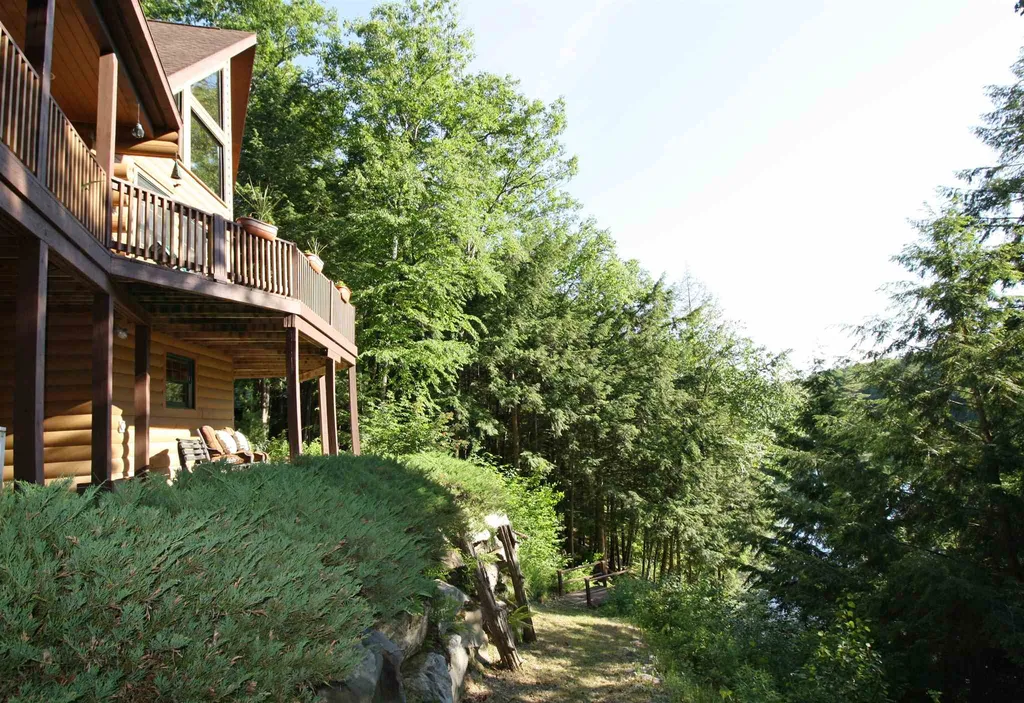 59 Partridge Trail Leicester VT 05733