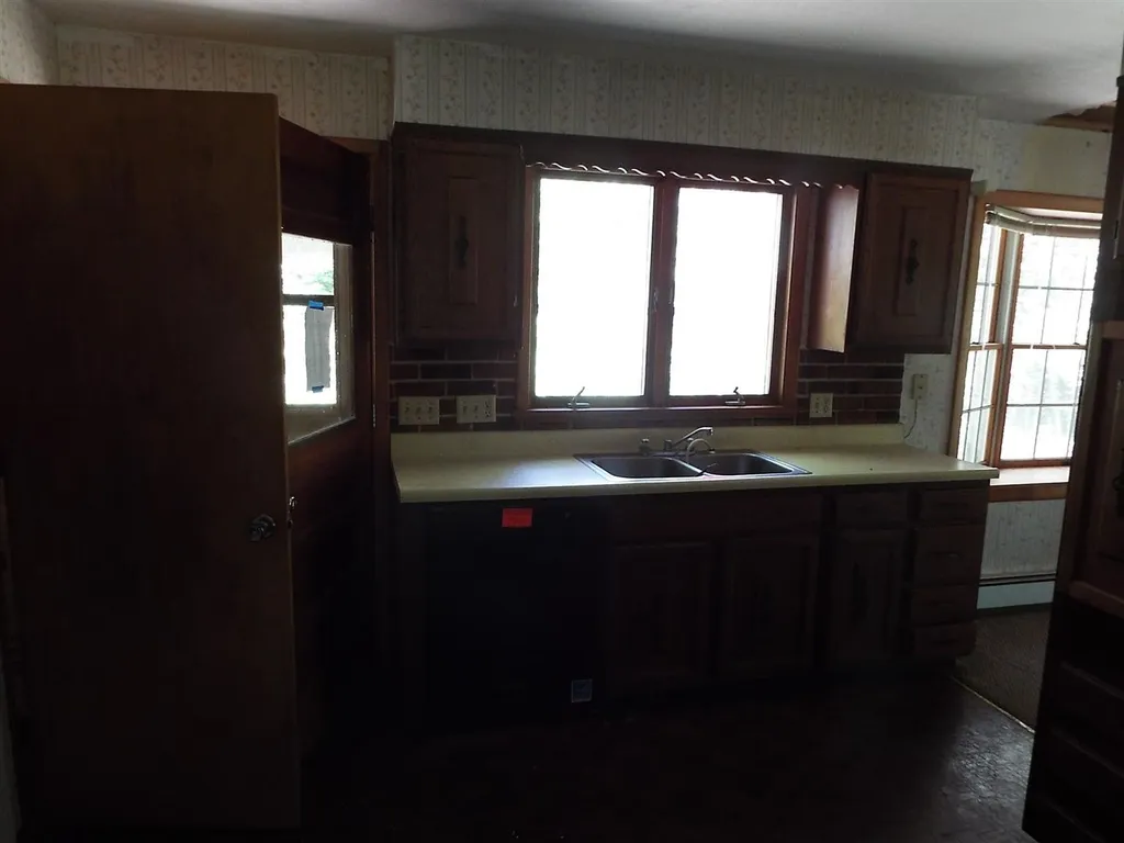 12 Randall Hill Road Ryegate VT 05042