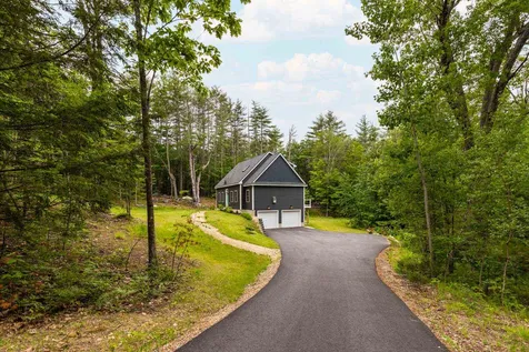 33 Mills Falls Road Barrington NH 03825