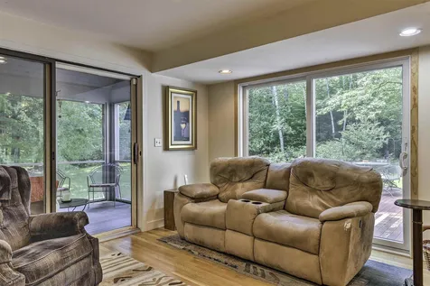 318 Hurricane Road Keene NH 03431