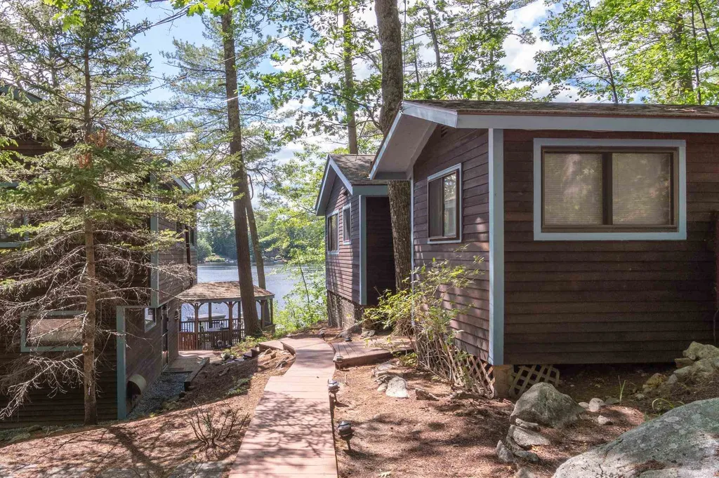 114 Toltec Point Road Moultonborough NH 03254