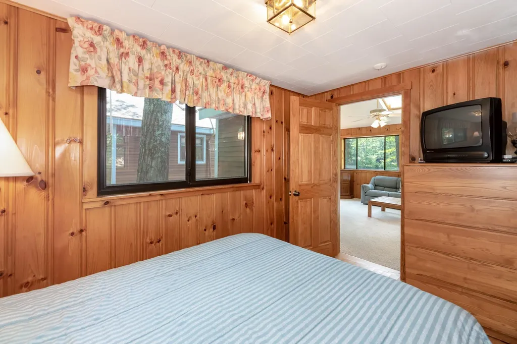 114 Toltec Point Road Moultonborough NH 03254