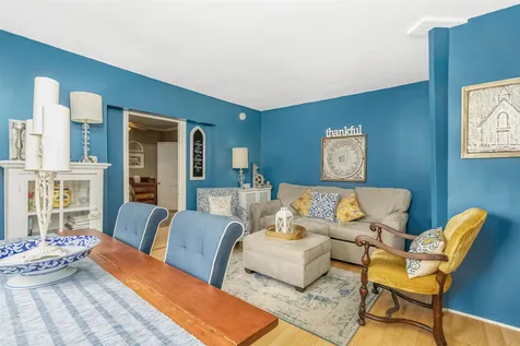 22 Glenridge Avenue Manchester NH 03102