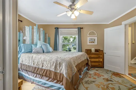 22 Glenridge Avenue Manchester NH 03102