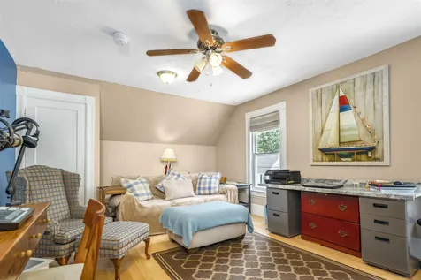 22 Glenridge Avenue Manchester NH 03102