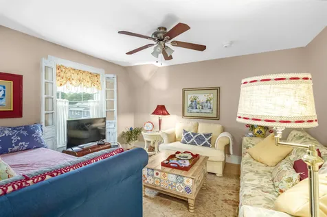 22 Glenridge Avenue Manchester NH 03102