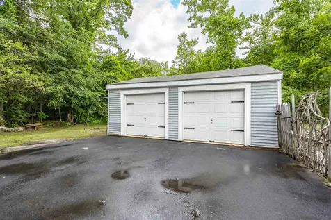 22 Glenridge Avenue Manchester NH 03102