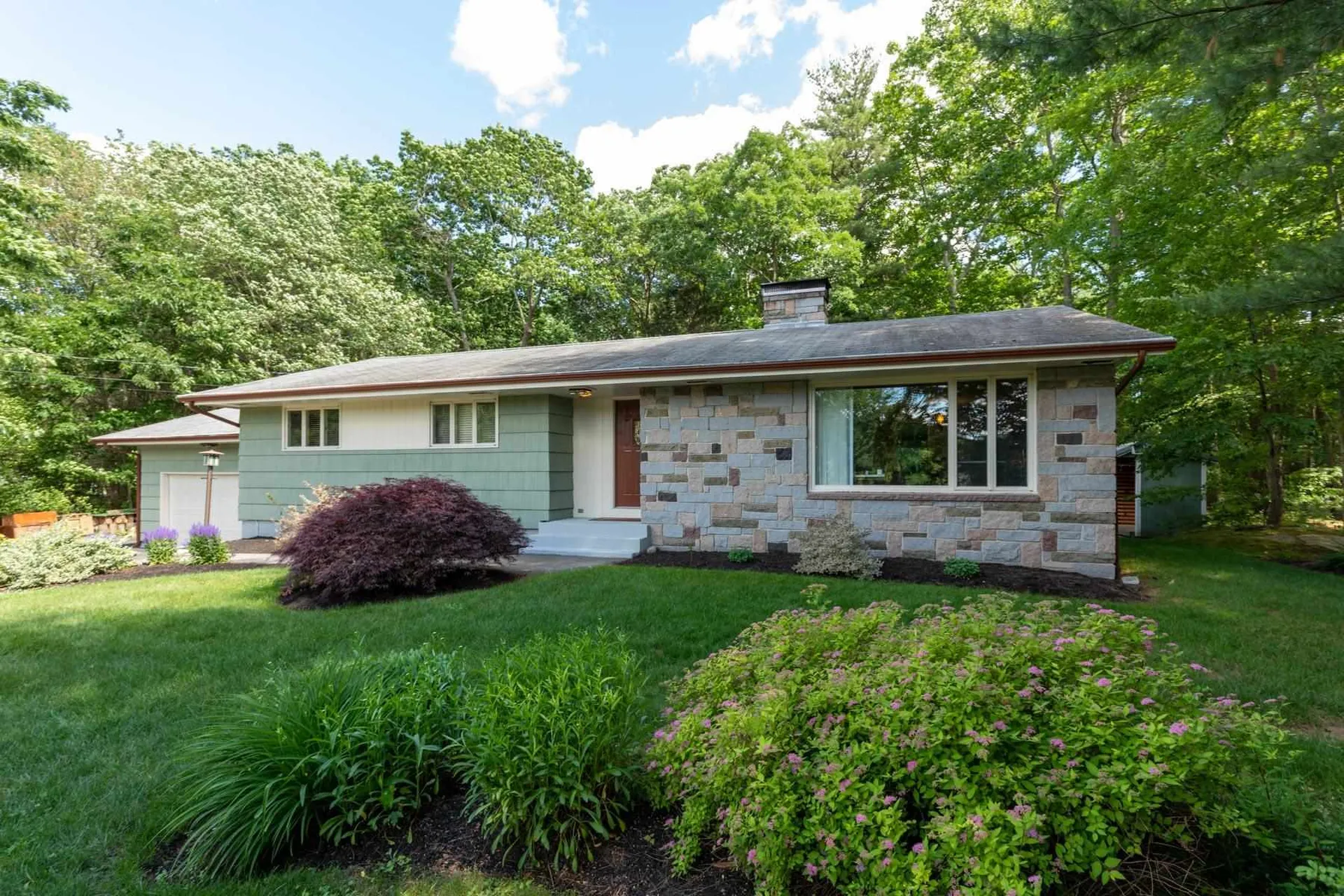 1380 Elwyn Road Portsmouth NH 03801