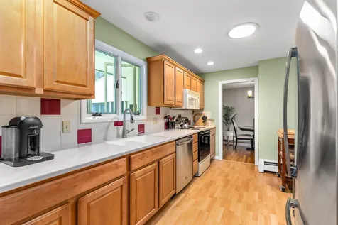 1380 Elwyn Road Portsmouth NH 03801