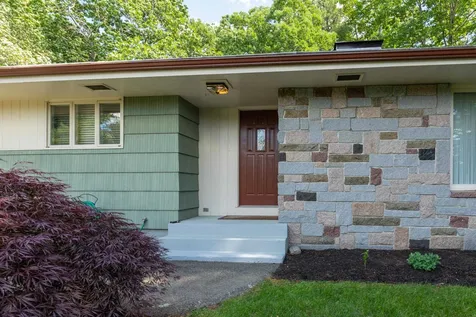 1380 Elwyn Road Portsmouth NH 03801