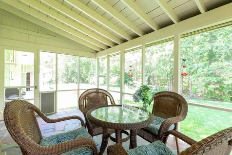 1380 Elwyn Road Portsmouth NH 03801