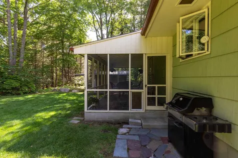1380 Elwyn Road Portsmouth NH 03801