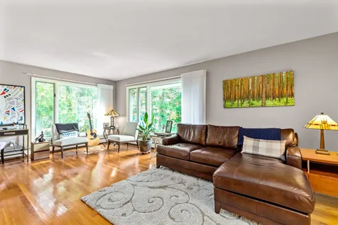 1380 Elwyn Road Portsmouth NH 03801