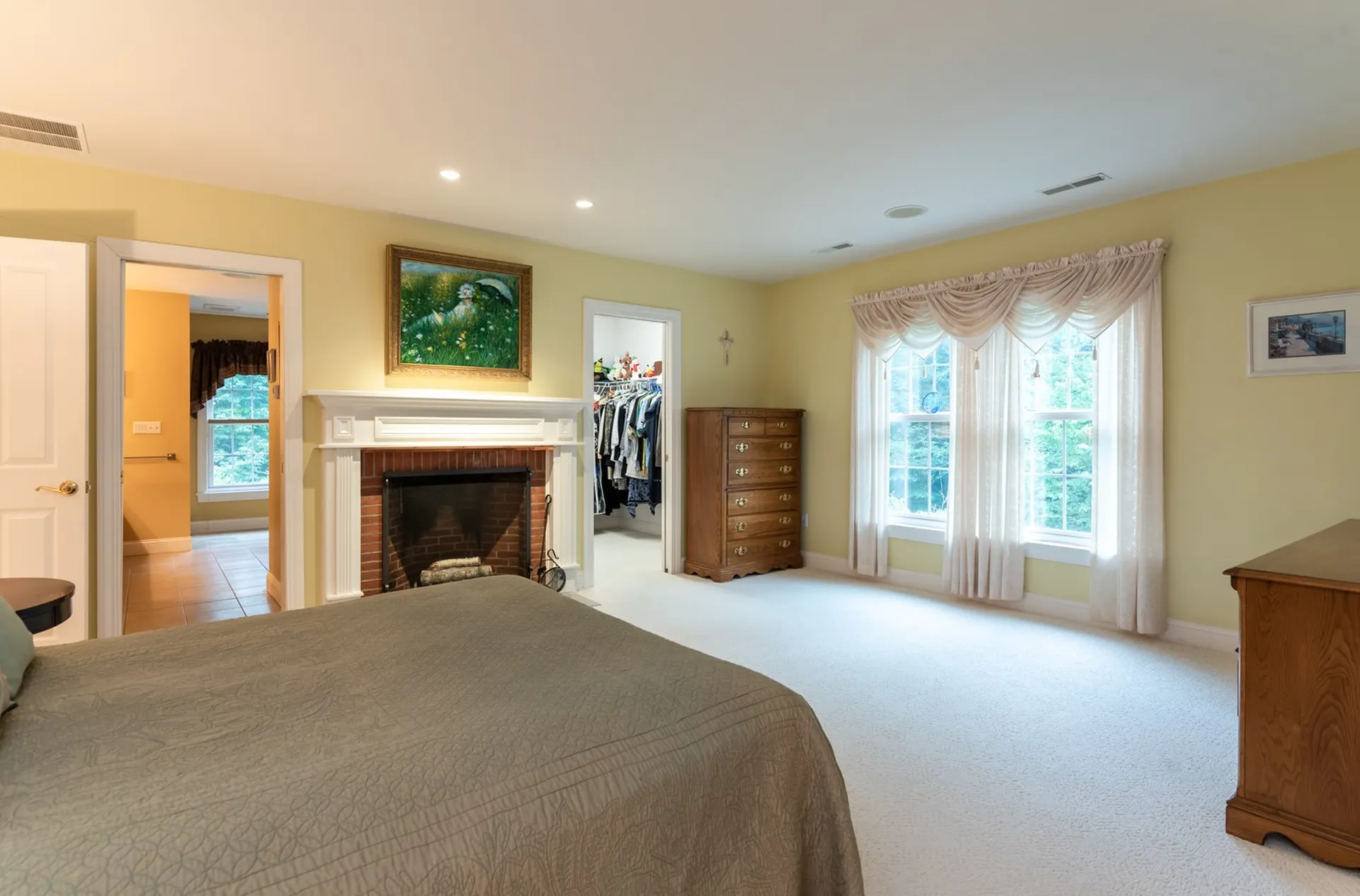 6 Carriage Road New Boston NH 03070