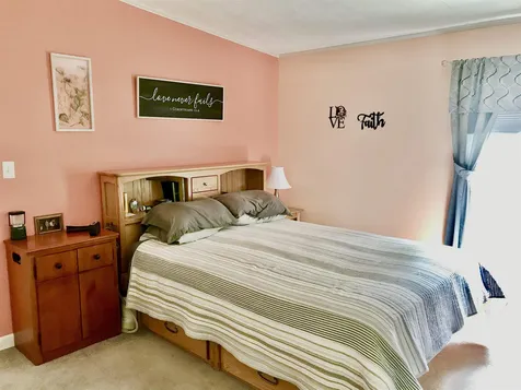4 Cheryl Drive Concord NH 03303