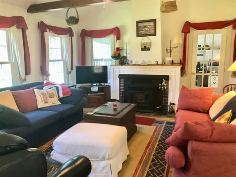 374 North Street Chester VT 05143