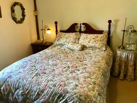 374 North Street Chester VT 05143