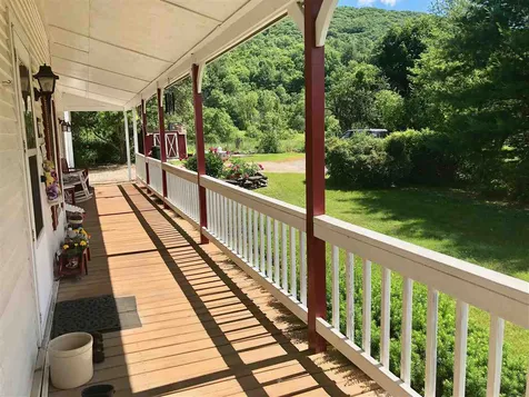 374 North Street Chester VT 05143