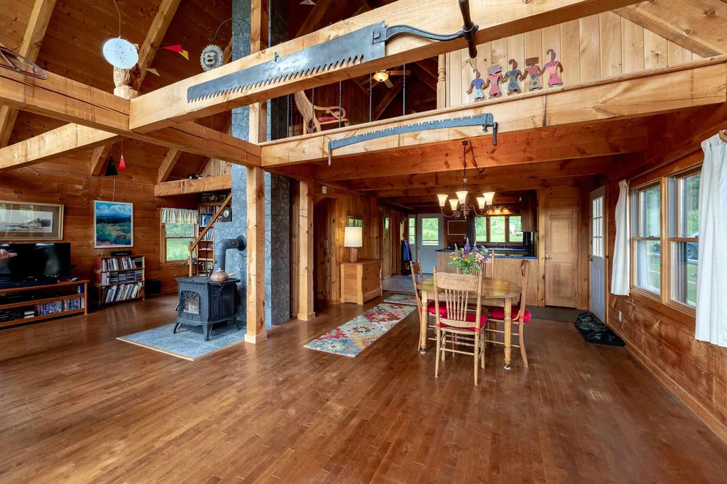 35 Huckins Hill Road Orford NH 03777