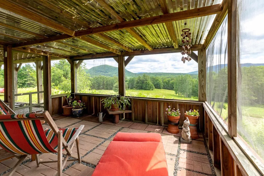 35 Huckins Hill Road Orford NH 03777