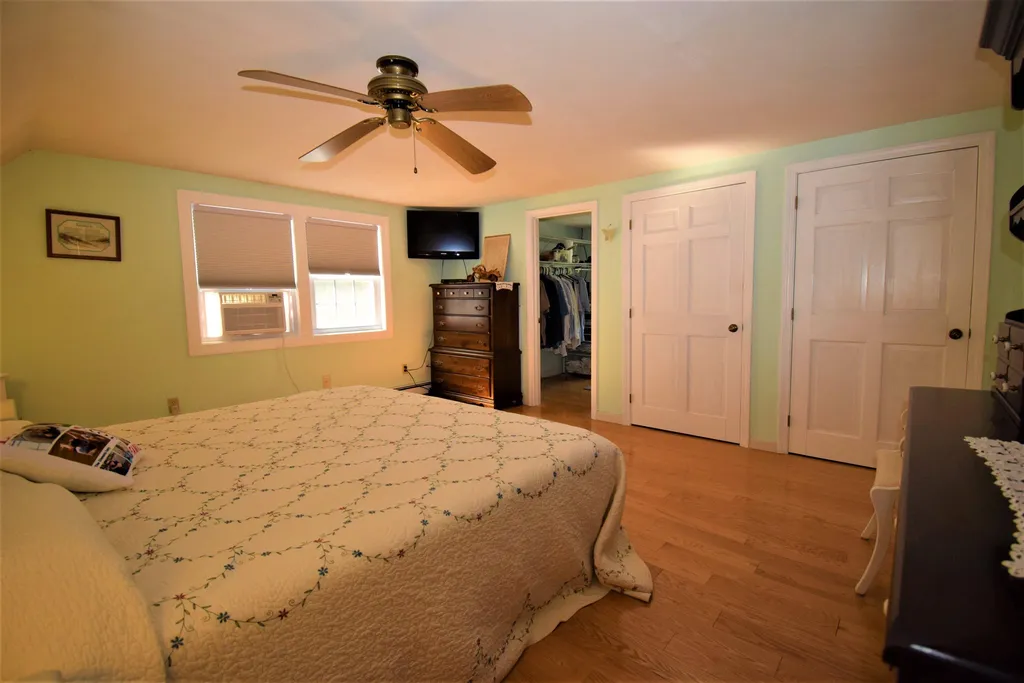 10 Stoneybrook Lane Kingston NH 03848