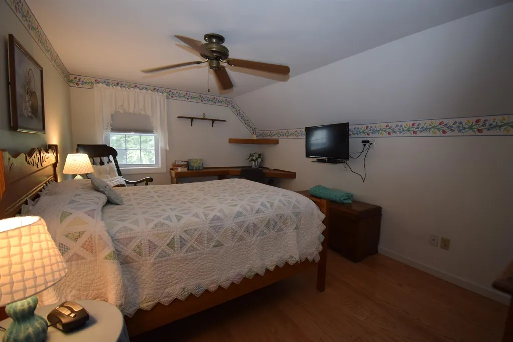 10 Stoneybrook Lane Kingston NH 03848