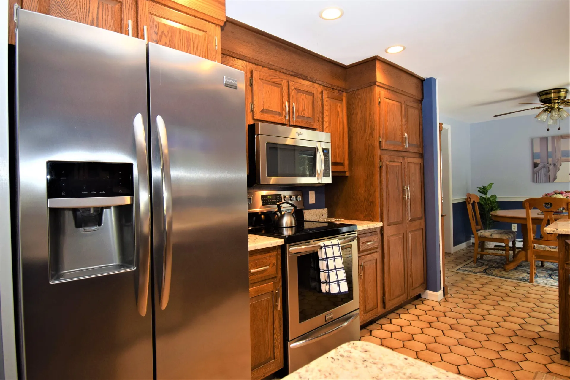 10 Stoneybrook Lane Kingston NH 03848