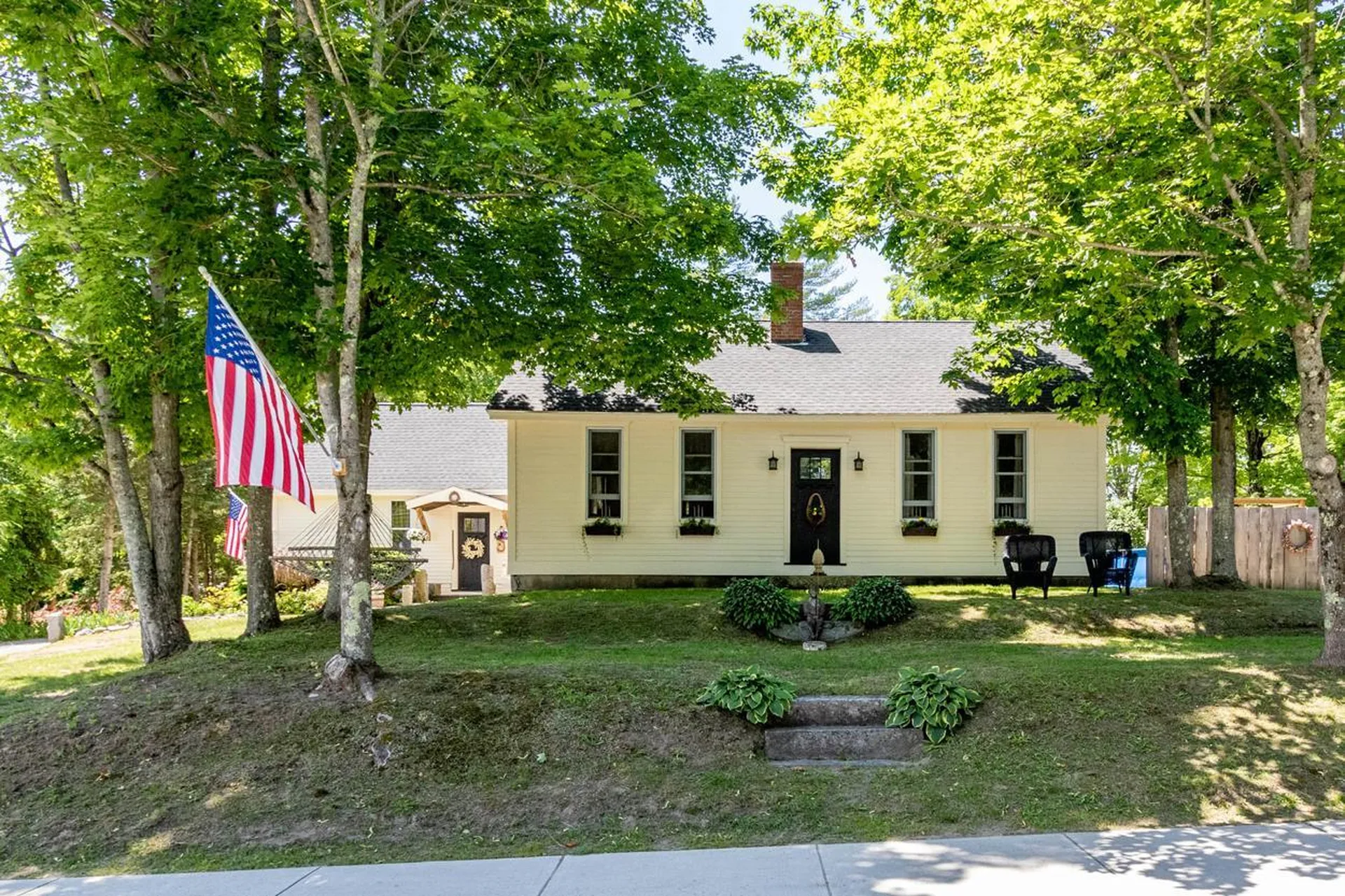 145 E Main Street Bradford NH 03221