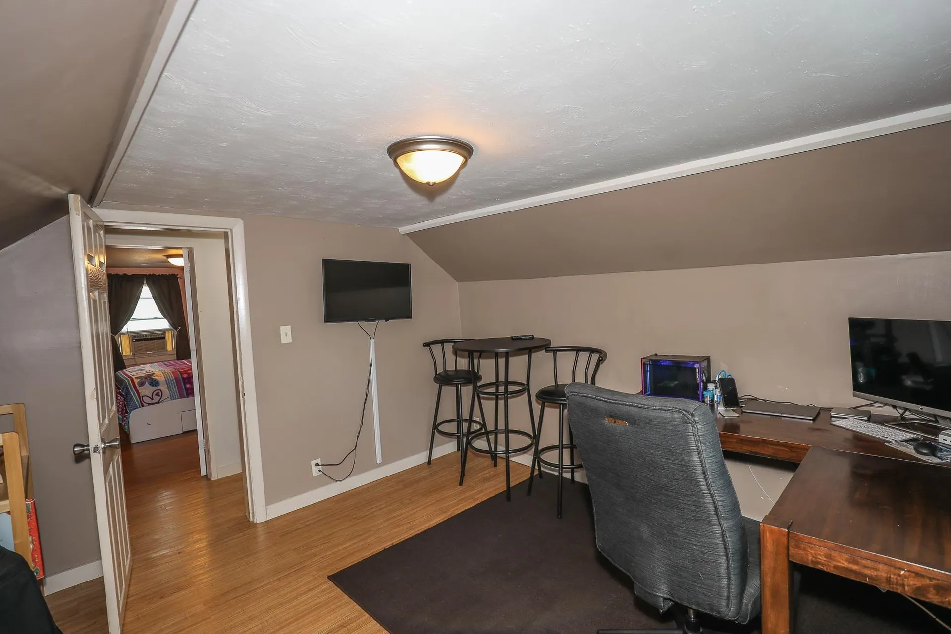 212 Holly Avenue Manchester NH 03103