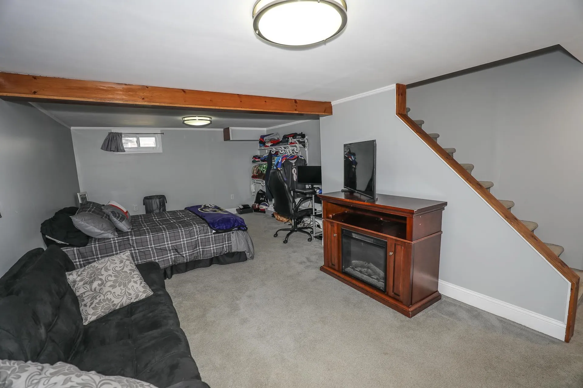 212 Holly Avenue Manchester NH 03103
