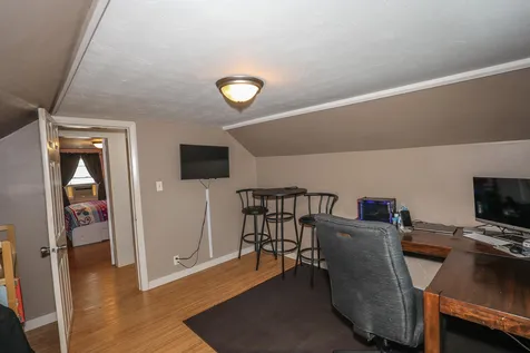 212 Holly Avenue Manchester NH 03103