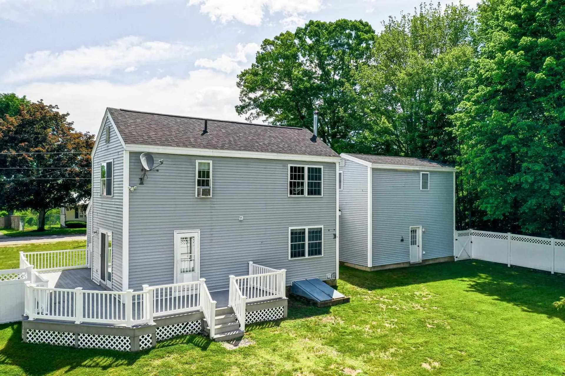 160 North Street Laconia NH 03246