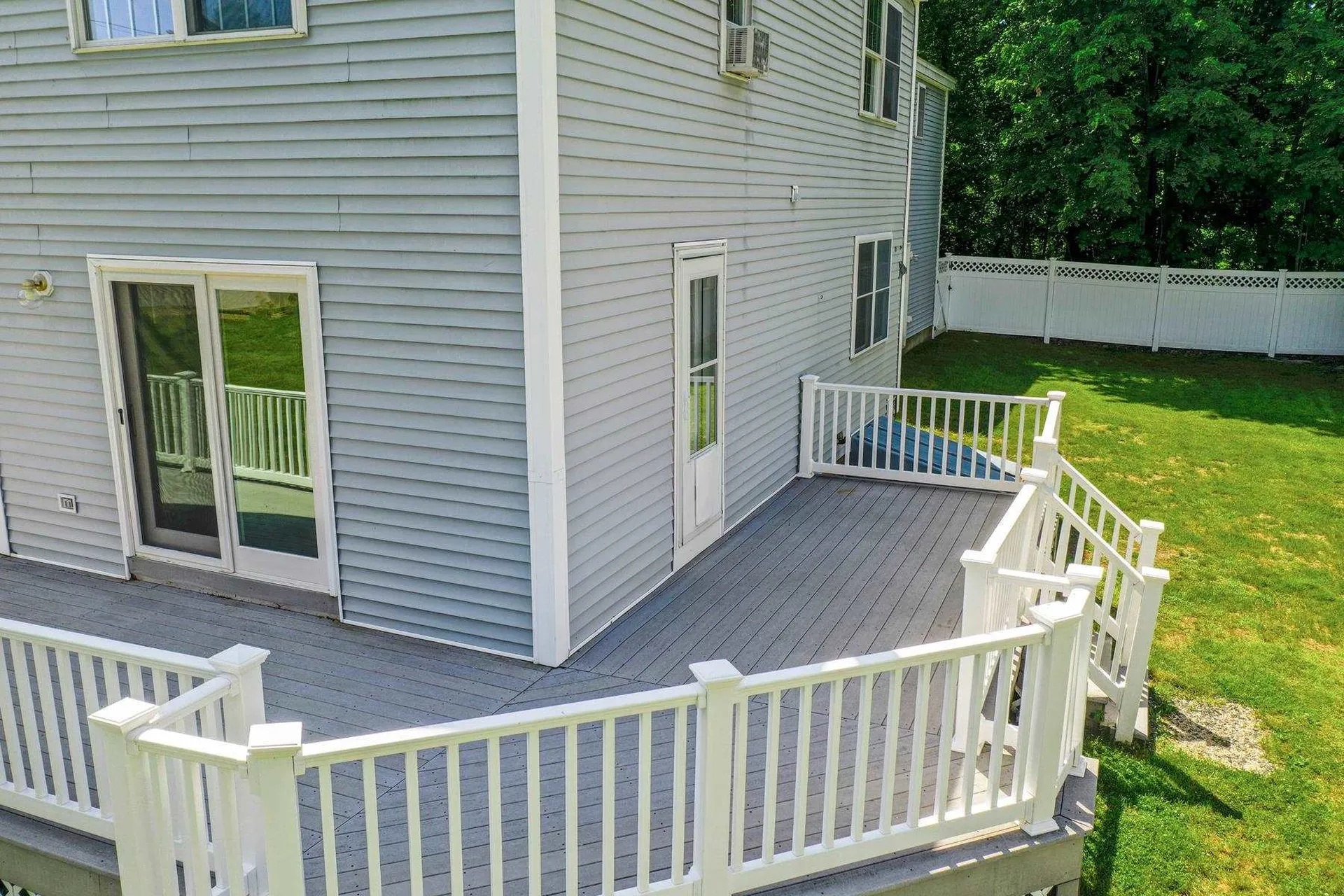 160 North Street Laconia NH 03246
