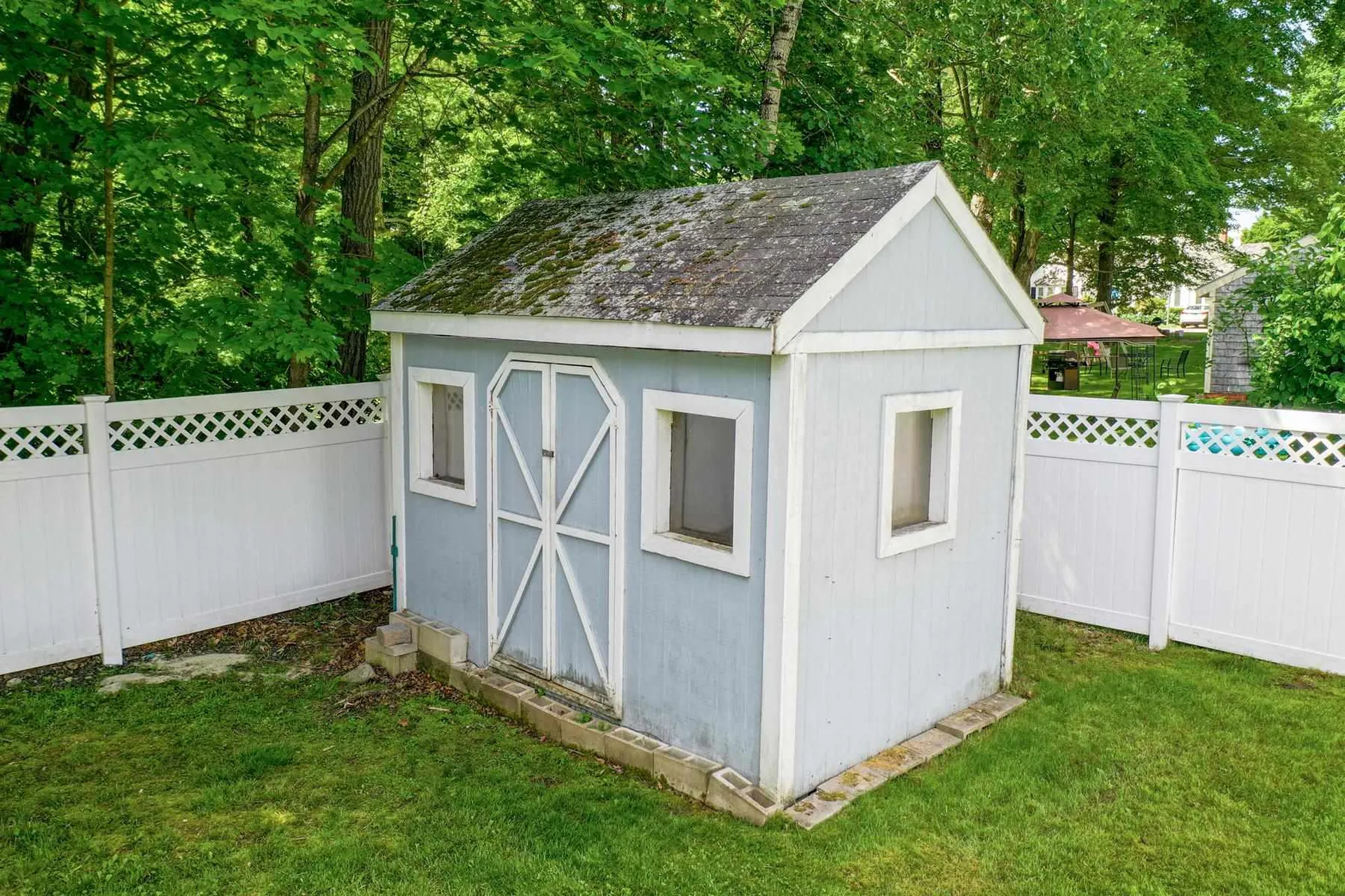 160 North Street Laconia NH 03246