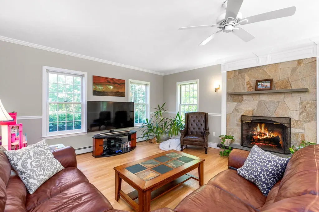 51 Pioneer Road Rye NH 03870