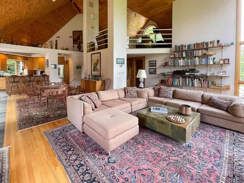 488 Woods South Road Warren VT 05673