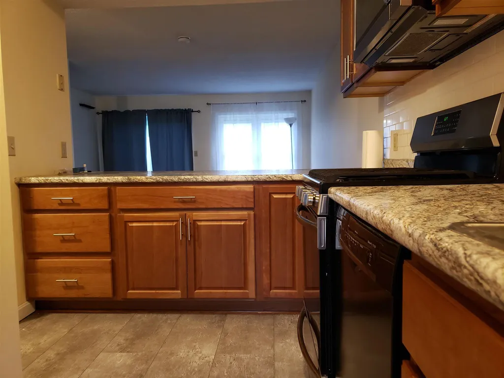 43 Marsten Lane Enfield NH 03748