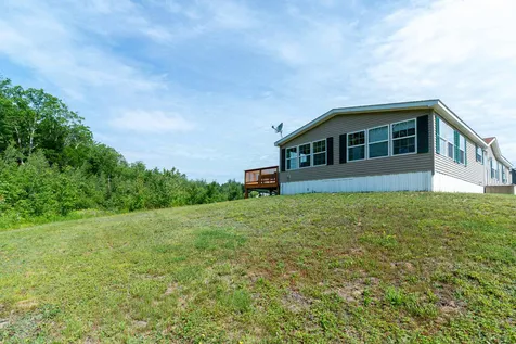 82 Jamey Drive Rochester NH 03868