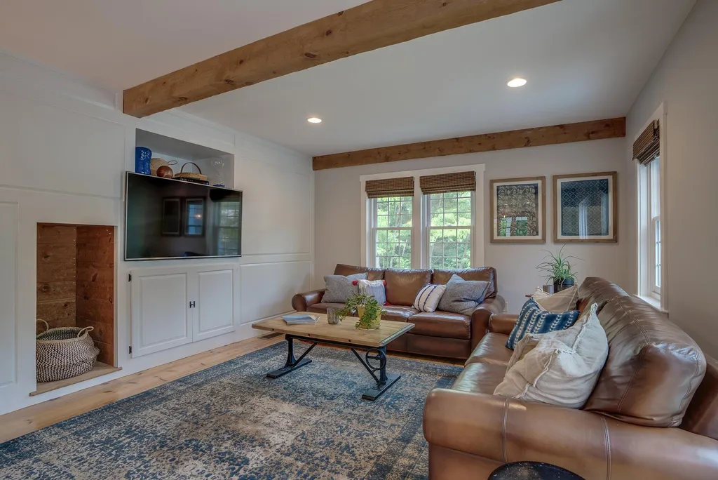 190 Carriage Road New Boston NH 03070