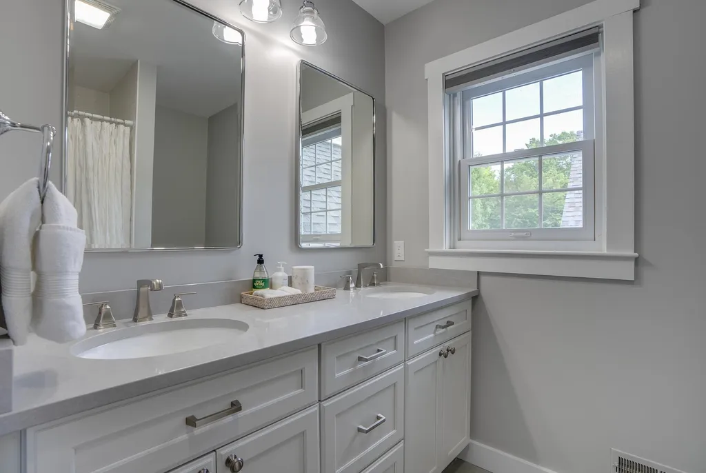 190 Carriage Road New Boston NH 03070