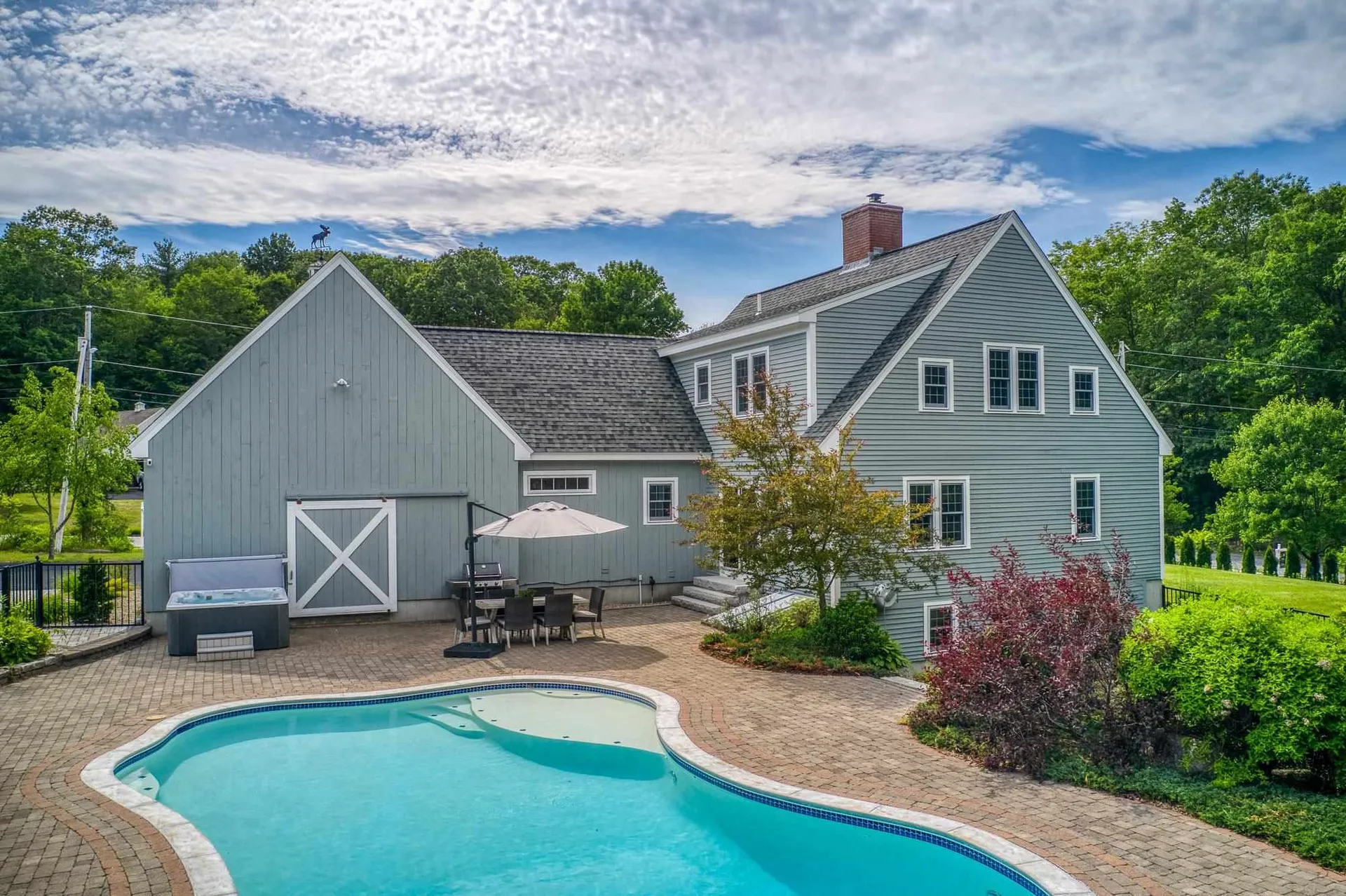 190 Carriage Road New Boston NH 03070