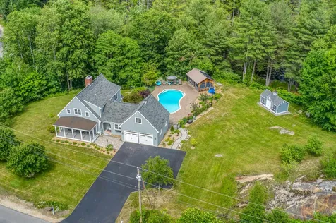 190 Carriage Road New Boston NH 03070